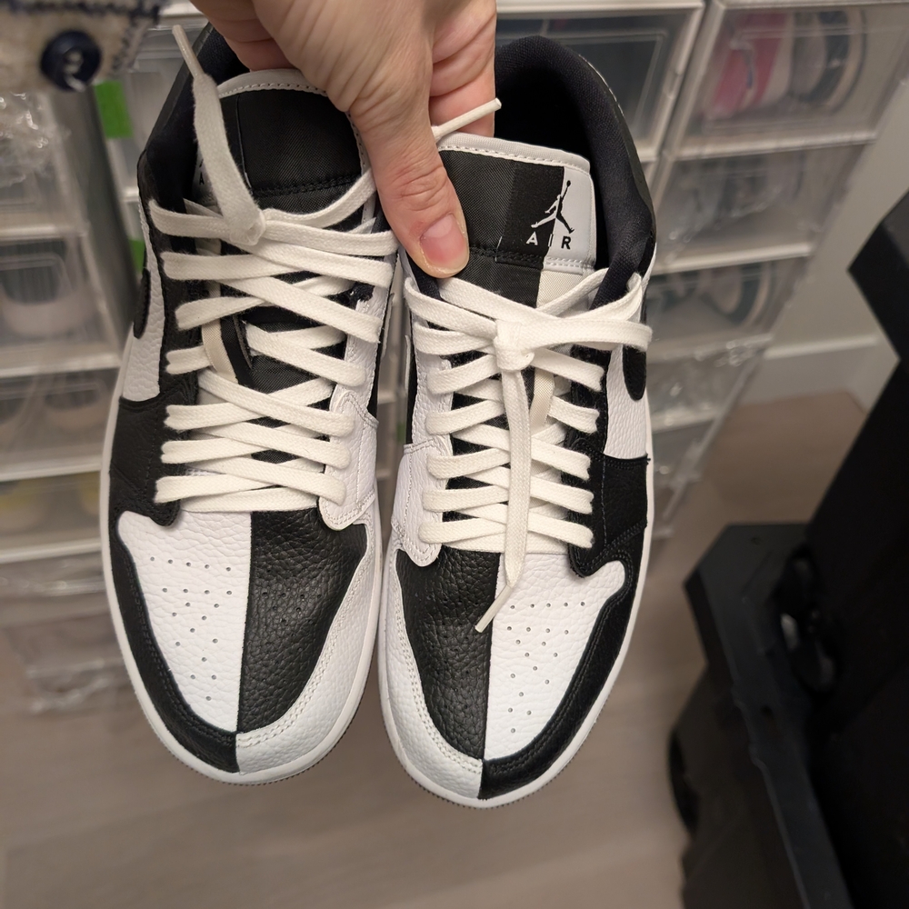 Men's Black and White Sneakers